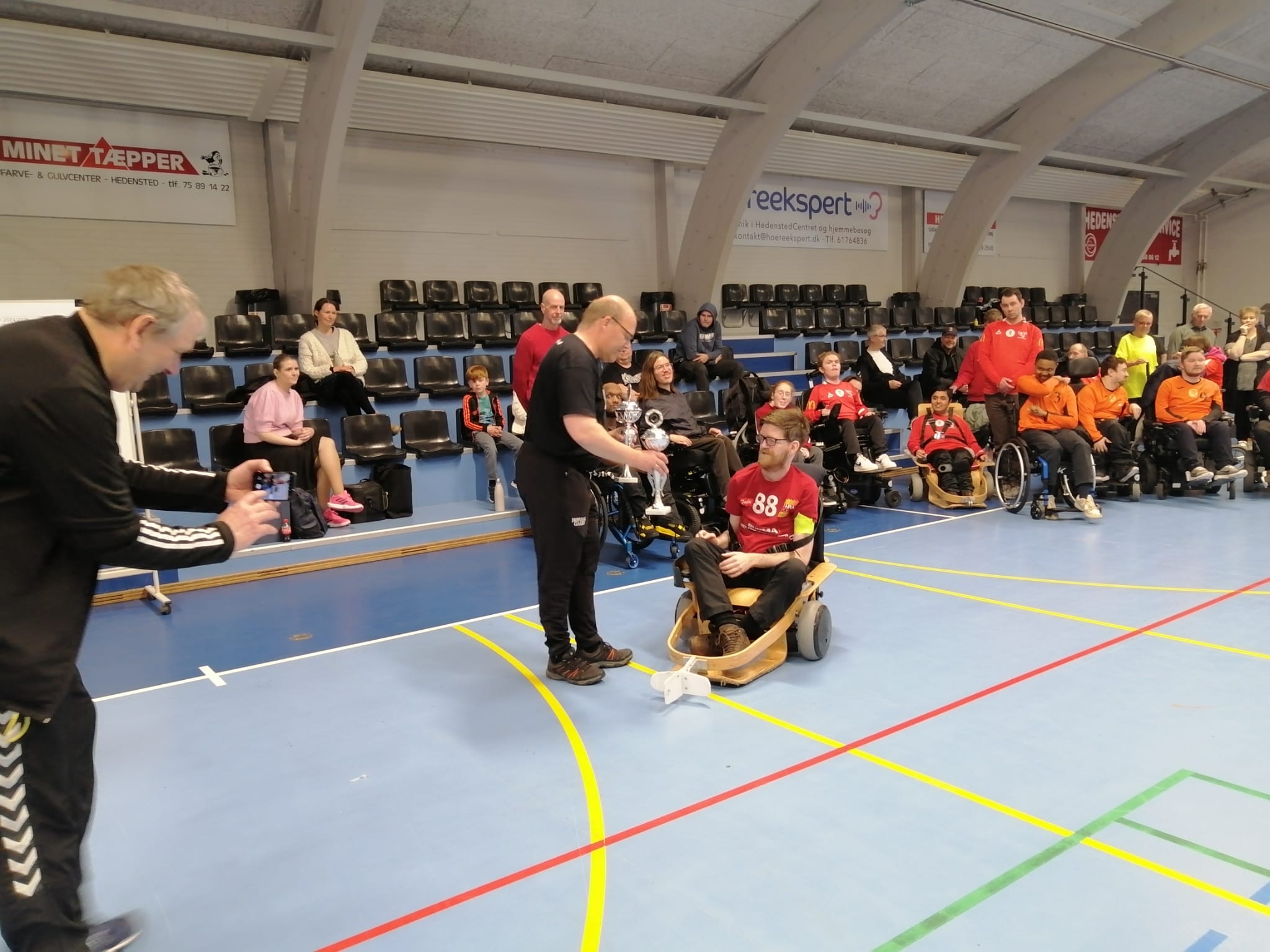 Volthockey Impression